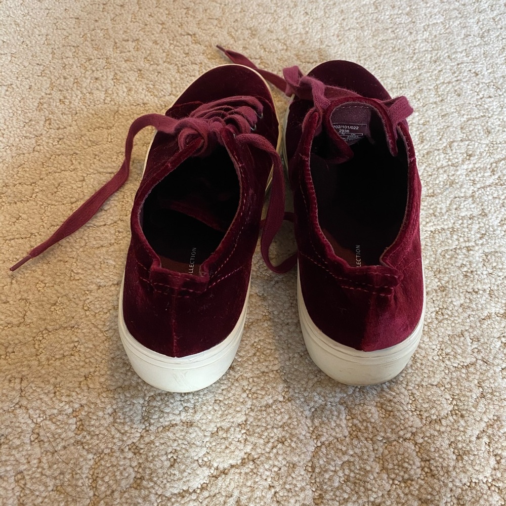 Red Velvet Zara Sneakers View 4